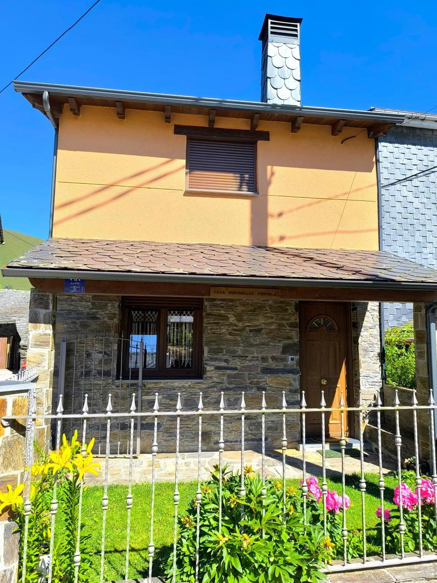 Casa Miravalles Fornela Guimara Екстер'єр фото